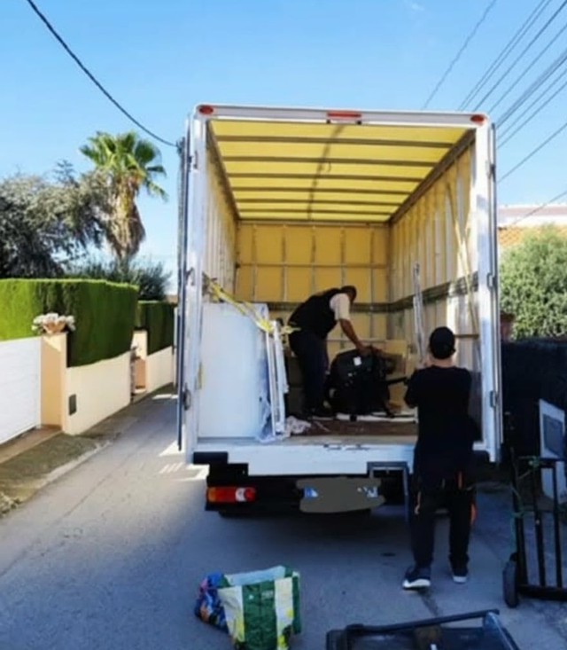 Imagen de galería 2 - Mudanzas ANDY